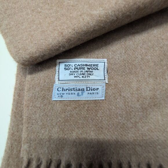Christian Dior Wool Cashmere Vintage Tan Beige Scarf Vintage WPL Soft Fringe - Picture 3 of 3